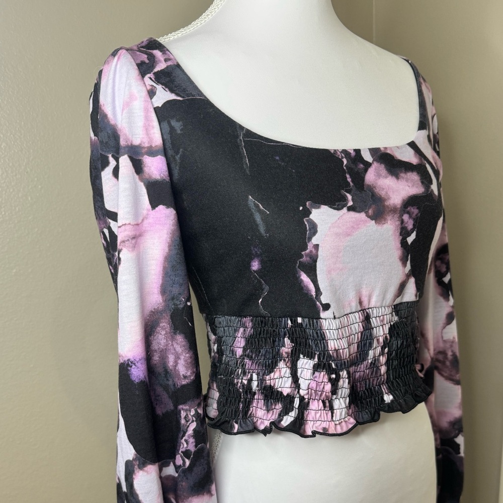 NWOT Topshop Purple and Black Long Sleeve Crop Top